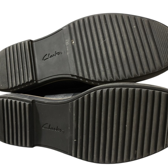 Clarks Black Leather Collection Shoes Loafers Women’s Size 8 Soft Cushion. - Picture 9 of 9